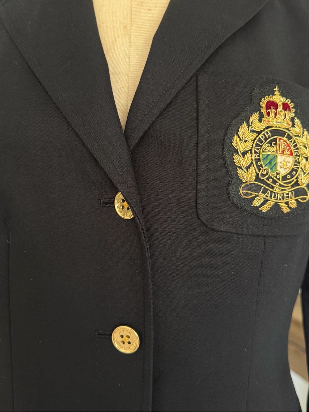 Lauren Ralph Lauren Black Crest Blazer Gold Buttons Size 2 - Picture 9 of 11